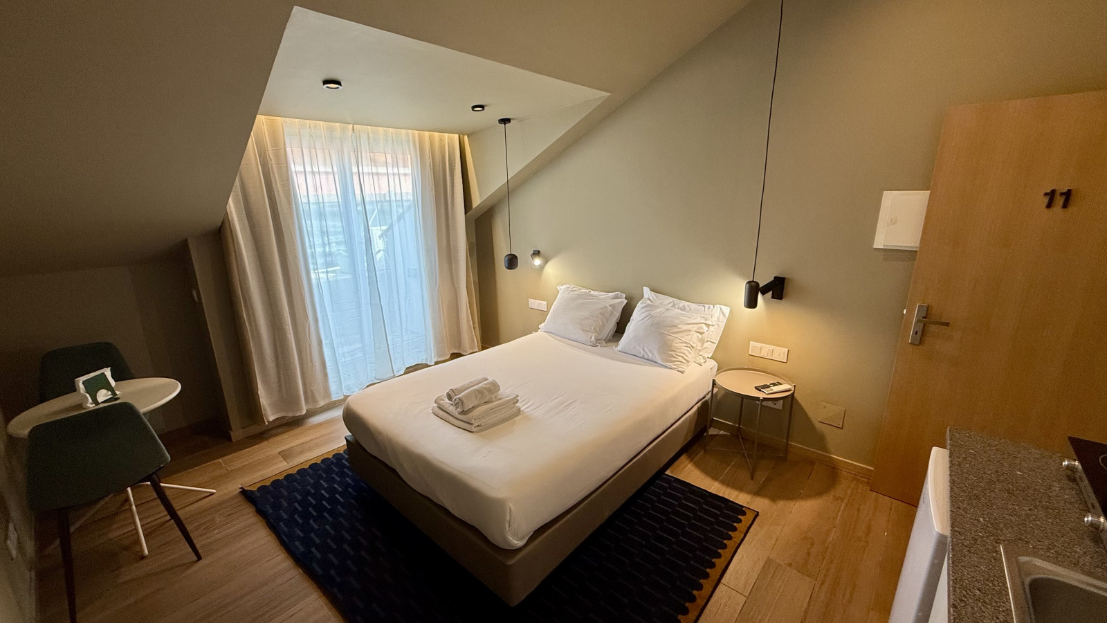 (Nº11) Stylish Lisbon Studio • Fast Wi-Fi • Near Metro