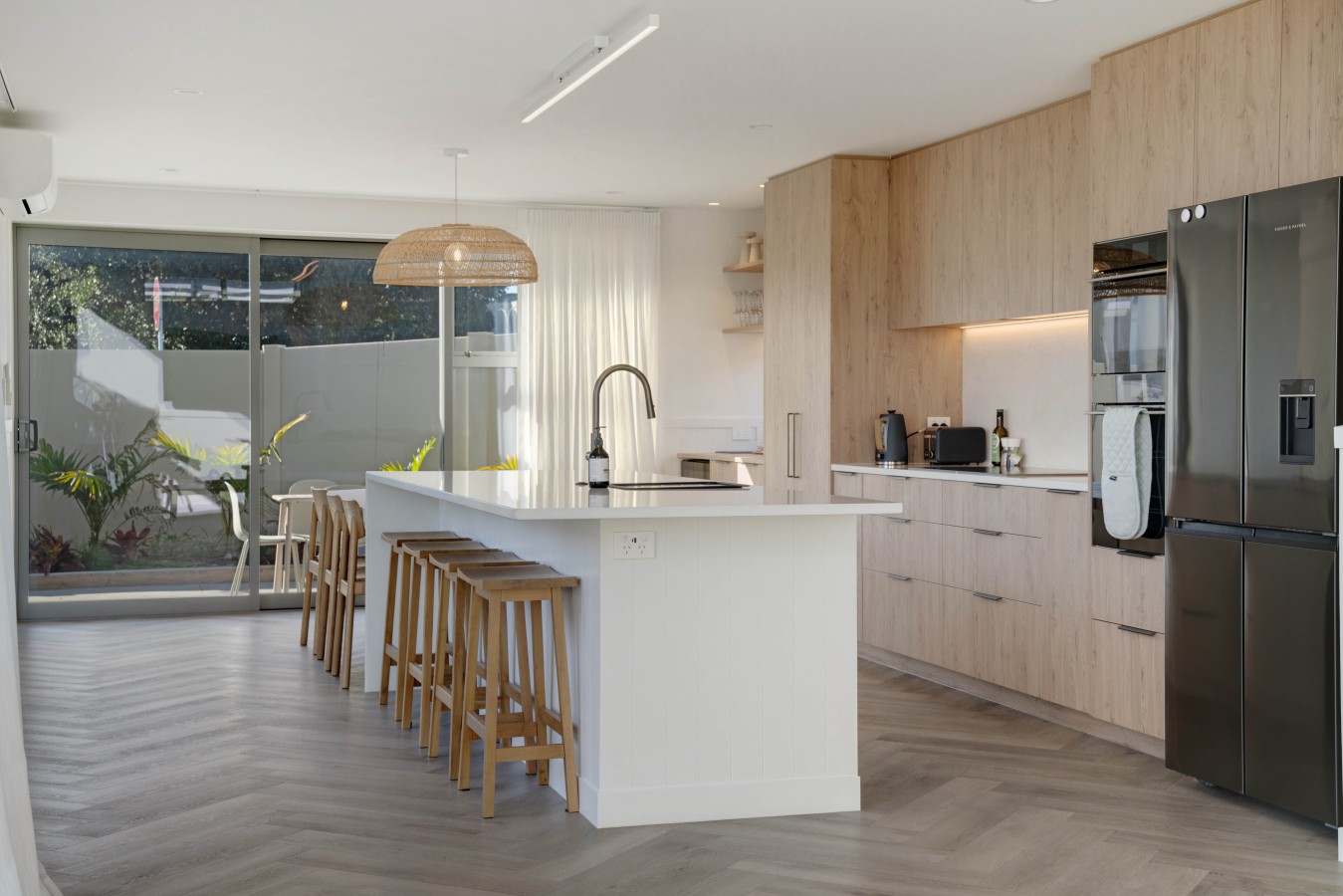 Premium Home with Sauna & Parking - Steps to Beach 7