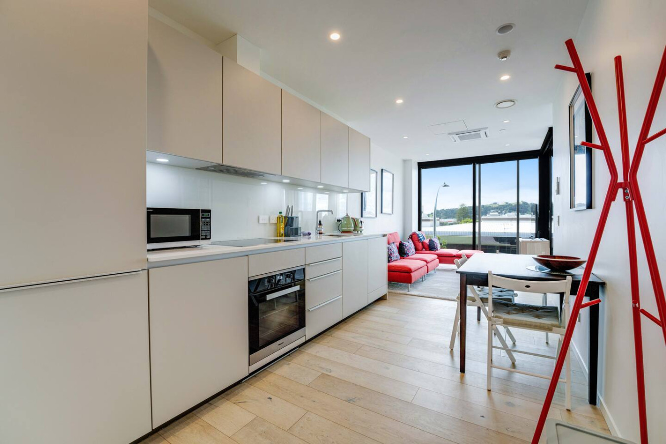 The Nest on Crest with Kitchen and Air-con | Photo 2