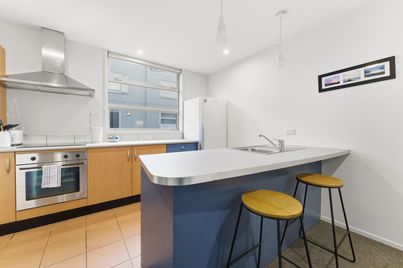 Central 3BR Parnell Townhome with Secure Parking | Photo 2