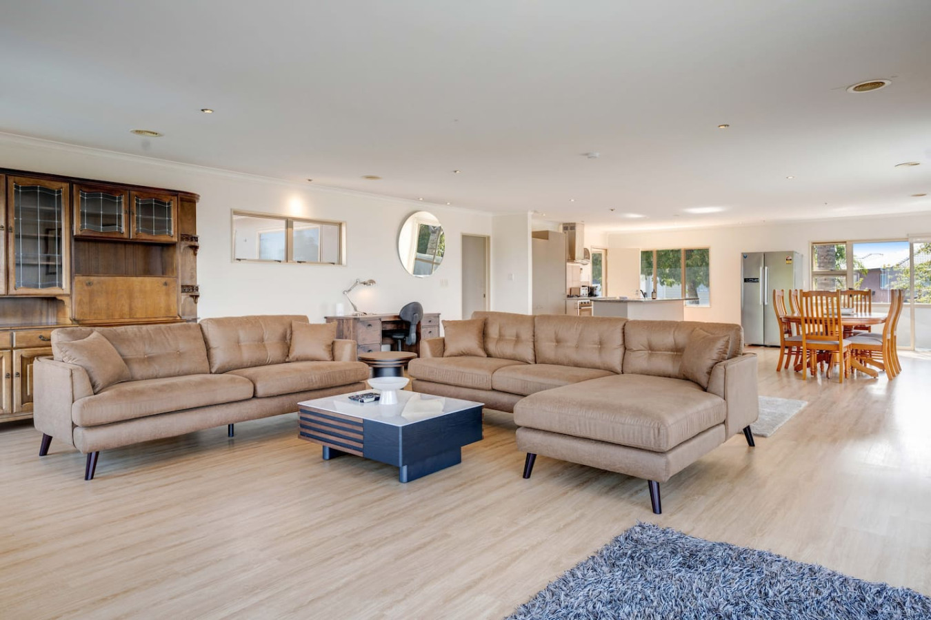 The Gardens 5 Bedroom Estate with Pool and Air-Con | Photo 2