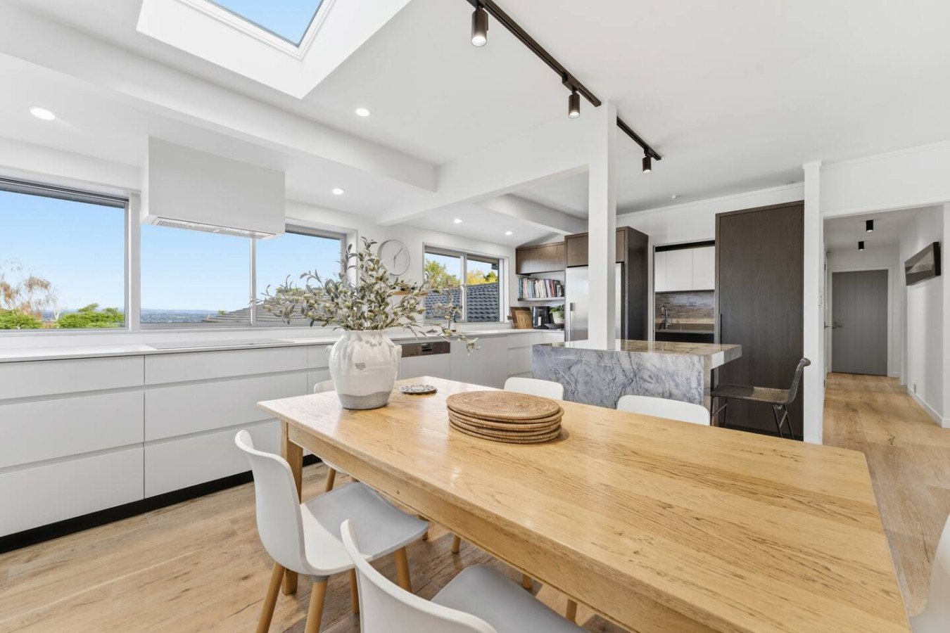 St Johns Sanctuary with Office and Outdoor Bath 9