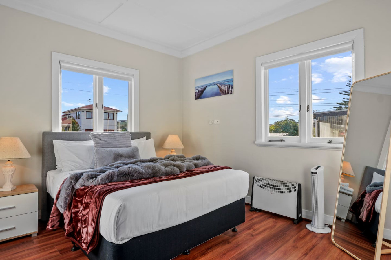 Otahuhu Family Comfort with Backyard and Parking | Photo 3