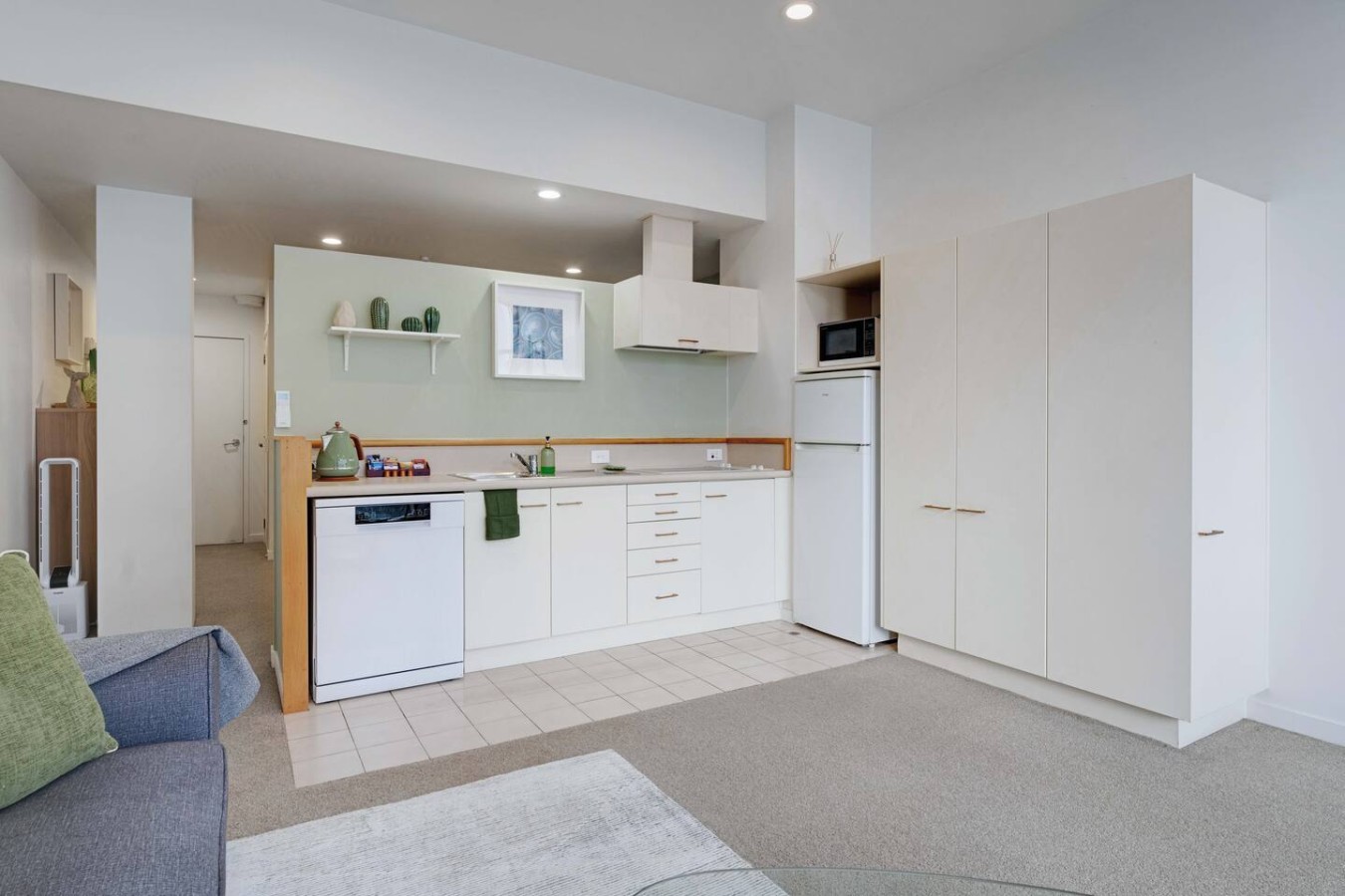 Hobson Street 1BR City Hideaway with Air-Con | Photo 3