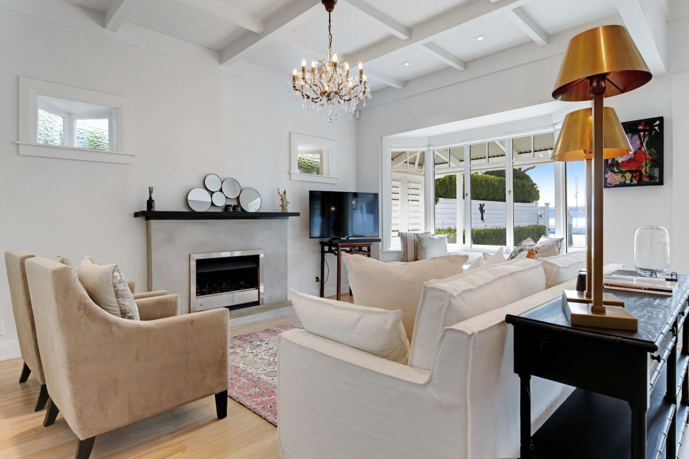 Luxury Herne Bay 3BR Villa with Deck & Parking | Photo 2