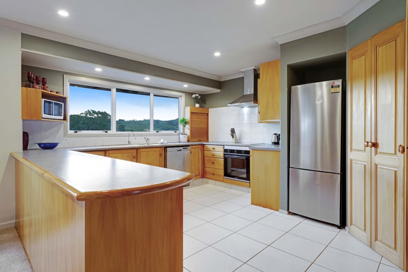 Pokeno Country Retreat | Spa, BBQ and Rural Views | Photo 3