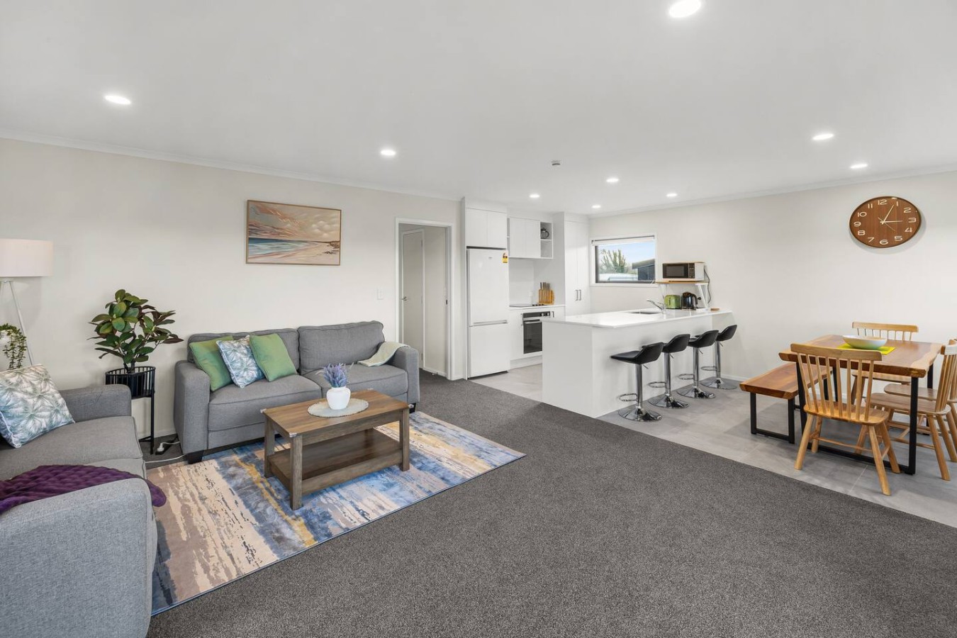 Rotorua 4BR Adventure Base with Air-Con & Parking | Photo 2