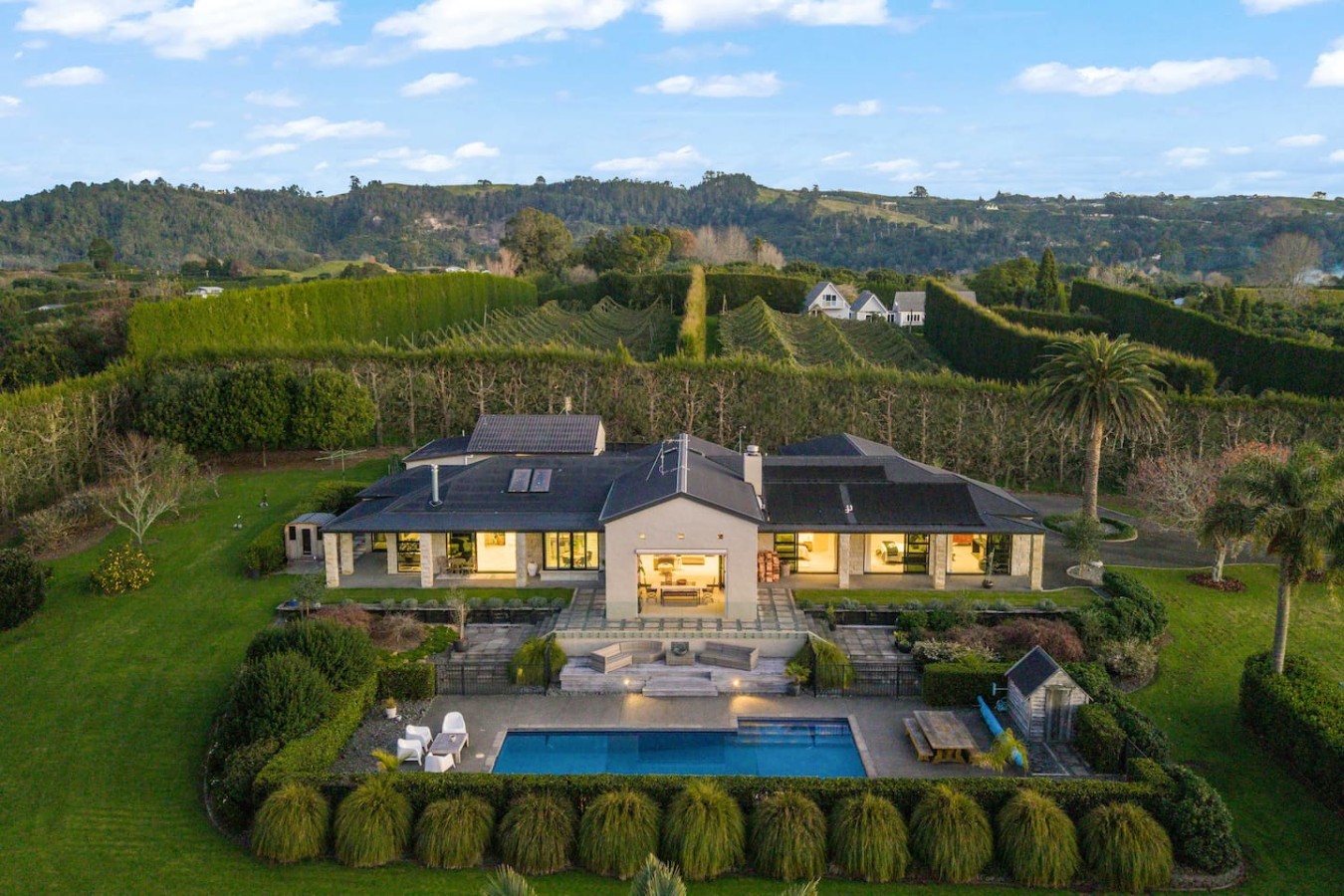 Te Puna 5BR Estate | Pool, Tennis, Sauna, Cottage