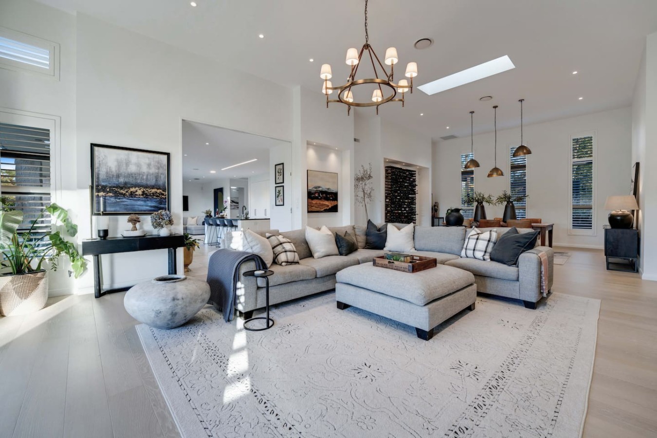 Te Puna 5BR Estate | Pool, Tennis, Sauna, Cottage | Photo 2