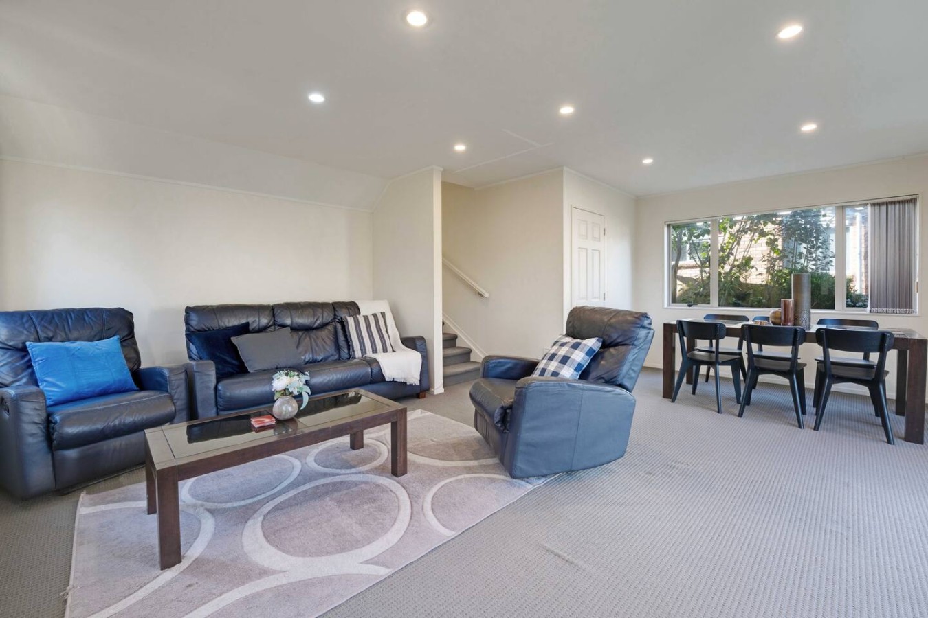 Spacious Central 4BR Home in Mt Roskill w Parking