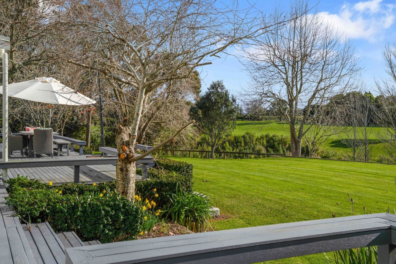 Bergenhus Oasis | Trampoline, Playhouse & BBQ | Photo 3