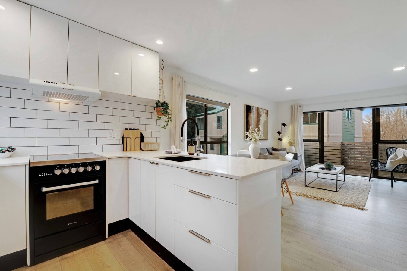 Vibrant Family 2BR Townhouse with Air-Con and Deck | Photo 2
