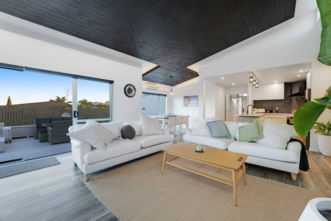 Orewa Beach Family Haven with Spa Pool & Deck | Photo 2