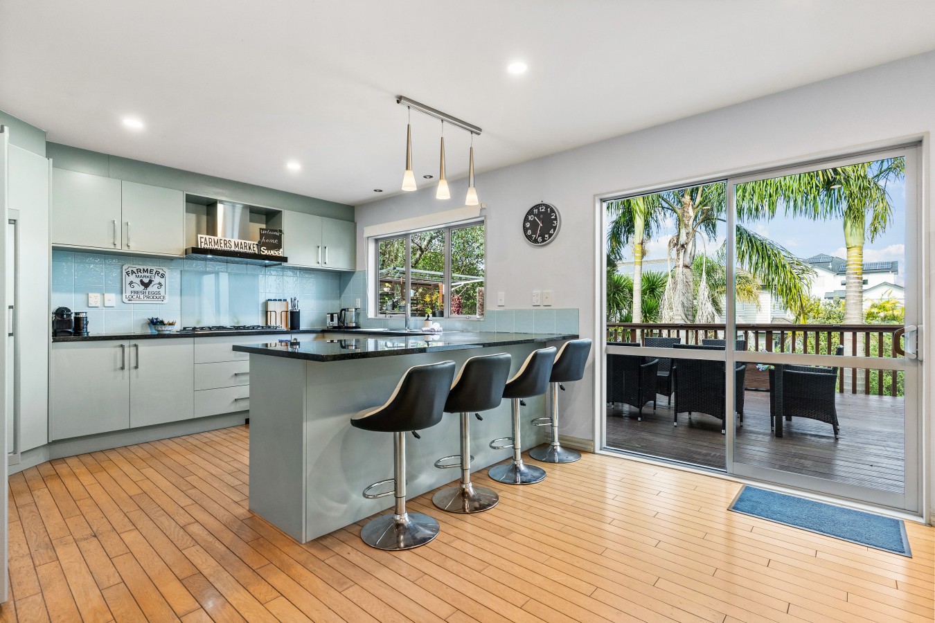 Spacious Greenhithe Sanctuary | Air-Con and Deck