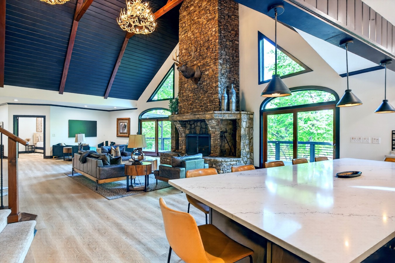 Toccoa Lodge | Toccoa River Frontage| 10,000 sqft - photo 21