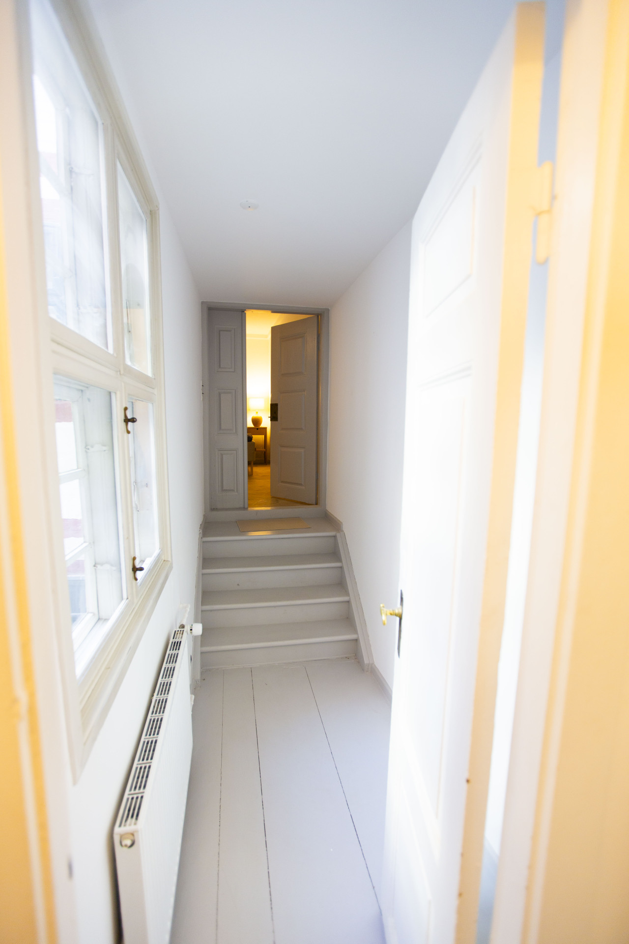 175 sqm manor apt in Nyhavn I 6 prs rare luxury