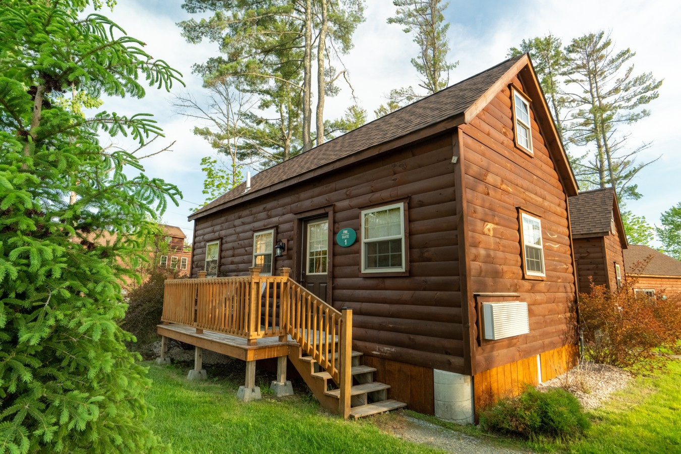 Pet Friendly Log Cabin Near Sauna - New Hampshire (State)