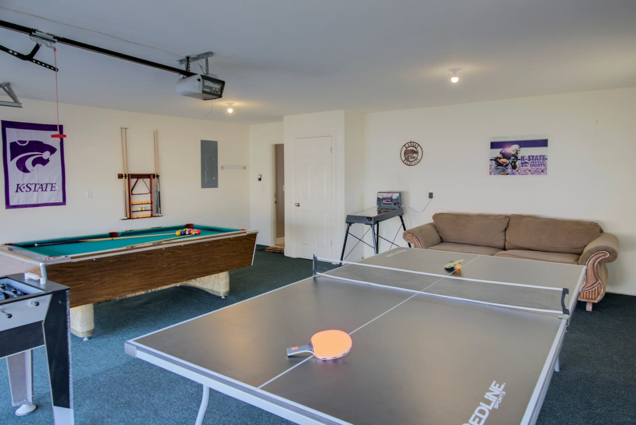 Matterhorn - Game Room, Backyard, 4 Bdrm Home
