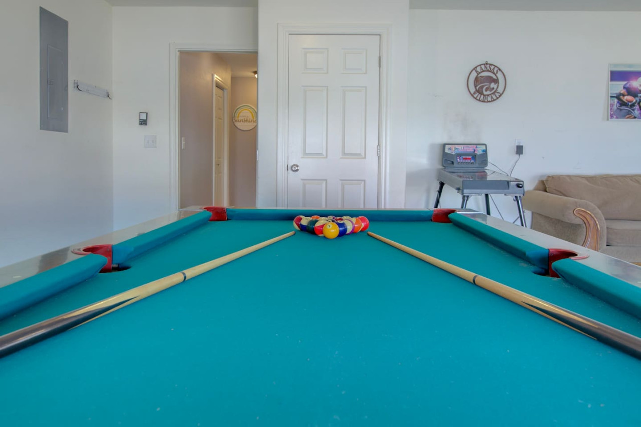 Matterhorn - Game Room, Backyard, 4 Bdrm Home