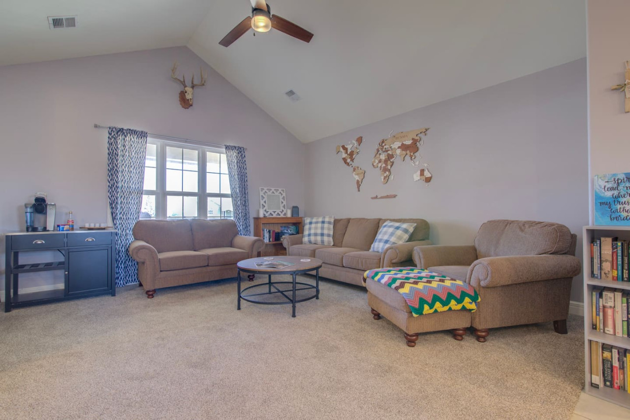 Matterhorn - Game Room, Backyard, 4 Bdrm Home