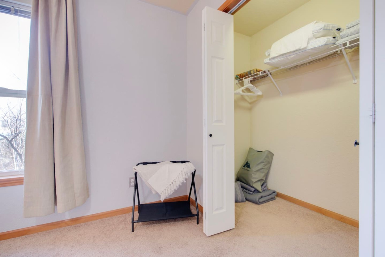 2 Kings, Workspace, Garage 3bd 3bth - Pastore's Place