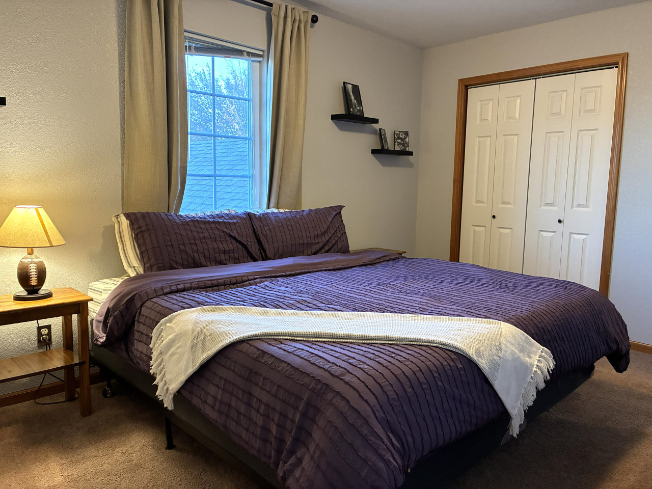 2 Kings, Workspace, Garage 3bd 3bth - Pastore's Place