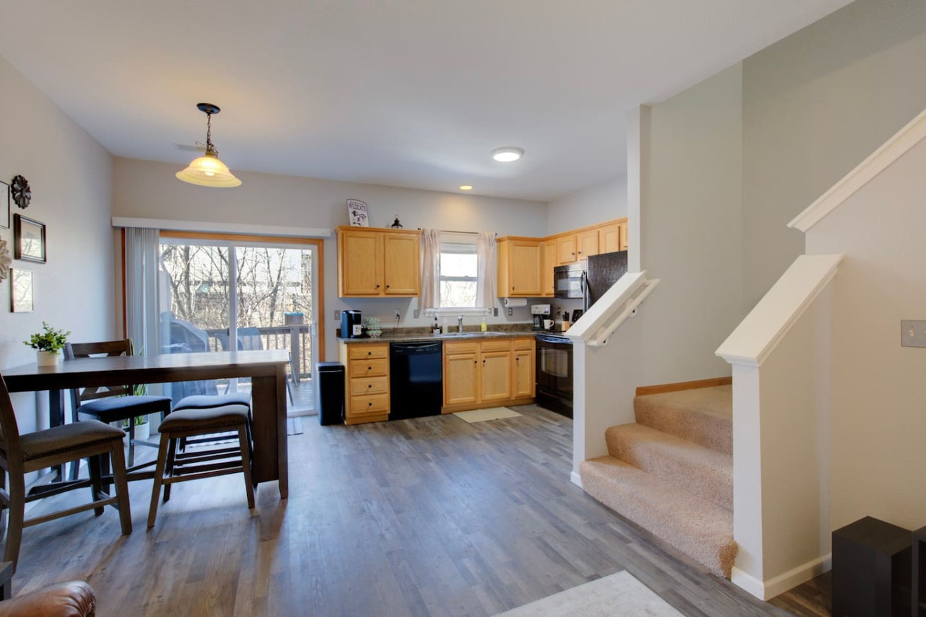 2 Kings, Workspace, Garage 3bd 3bth - Pastore's Place