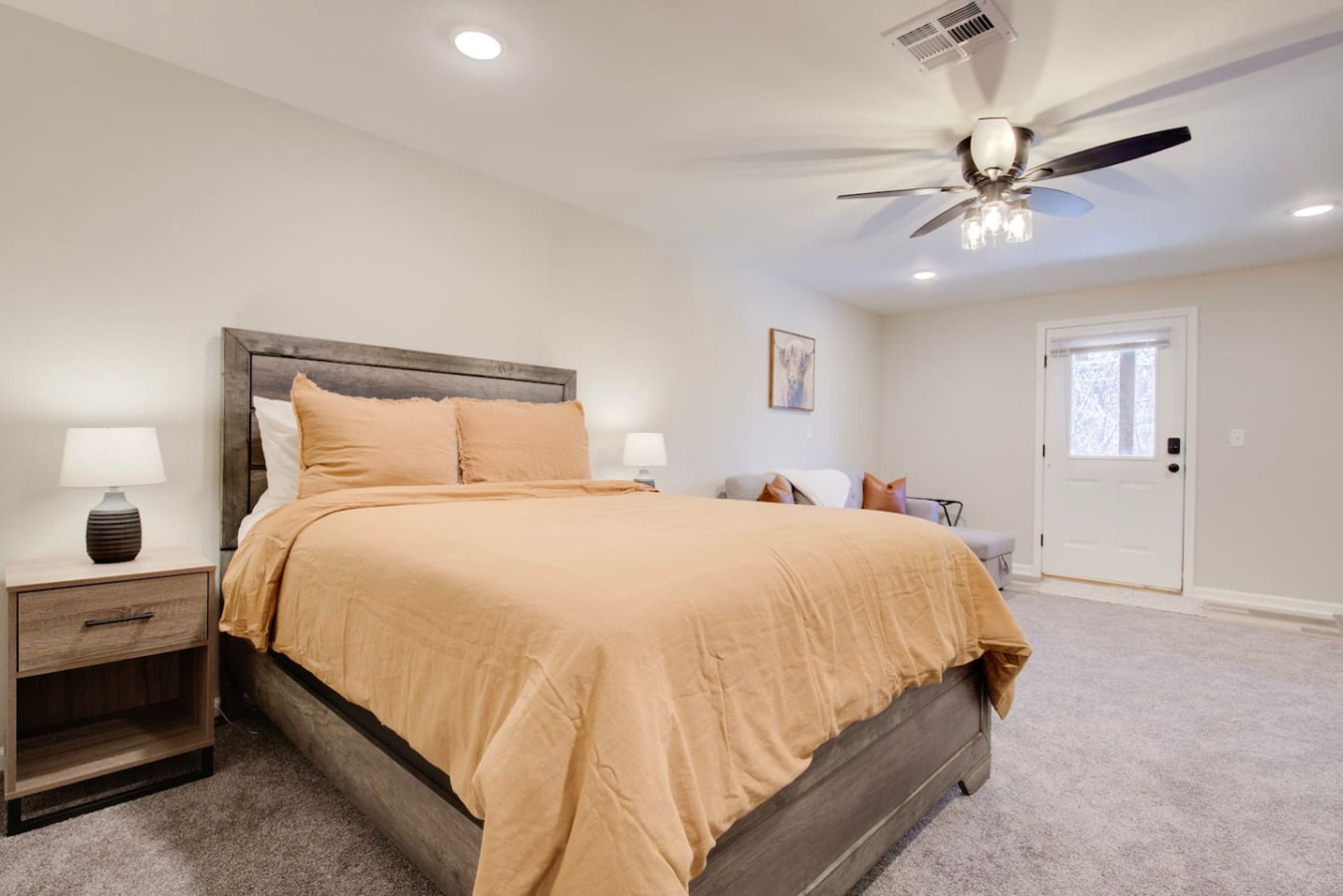 2 Kings, Workspace, Garage 3bd 3bth - Pastore's Place