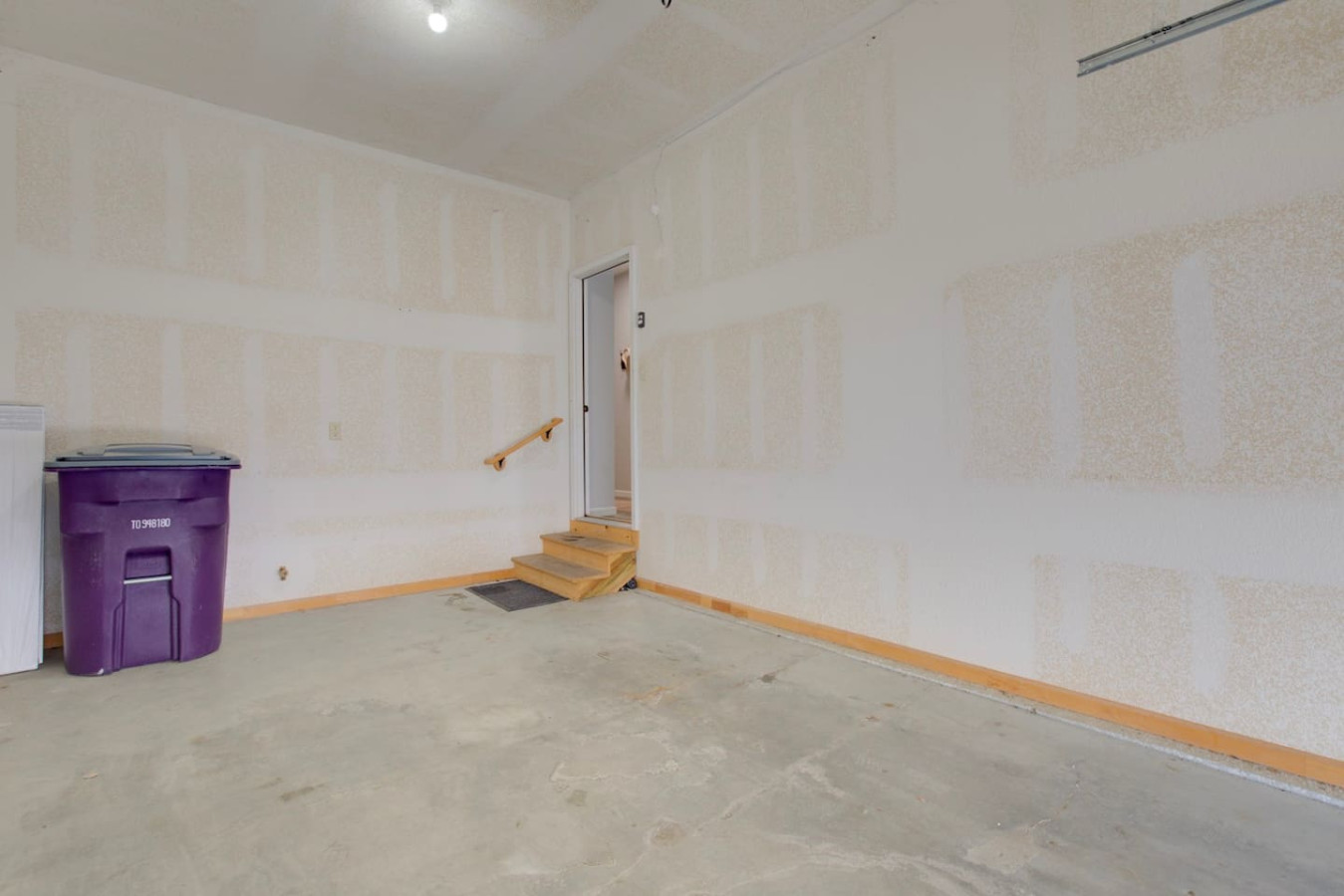 2 Kings, Workspace, Garage 3bd 3bth - Pastore's Place