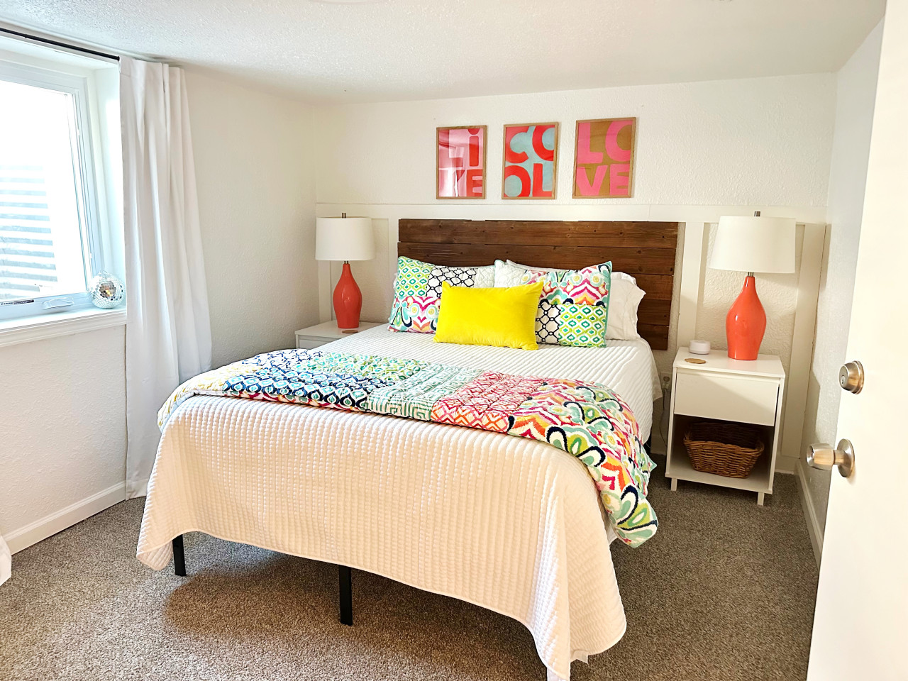 Happy Little Apple –Renovated 4BR/2BA, <1Mi to K-State, Great for Groups