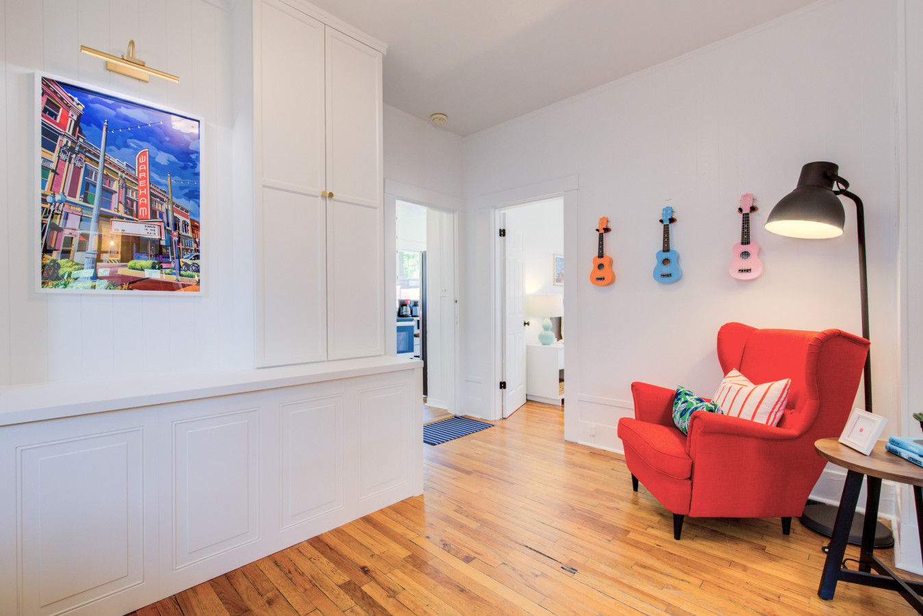 Happy Little Apple –Renovated 4BR/2BA, <1Mi to K-State, Great for Groups