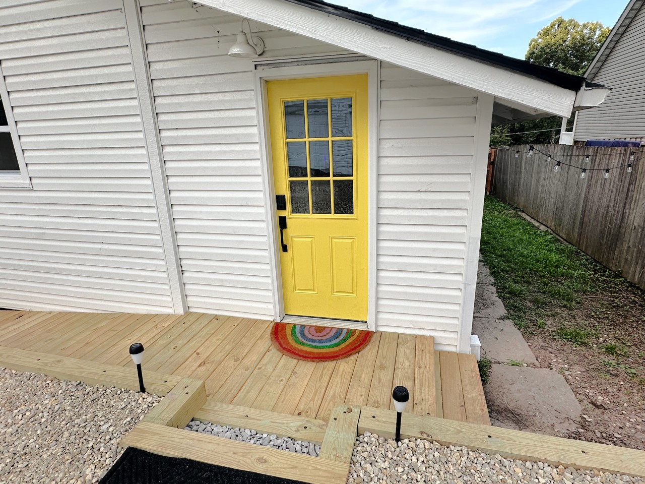 Happy Little Apple –Renovated 4BR/2BA, <1Mi to K-State, Great for Groups