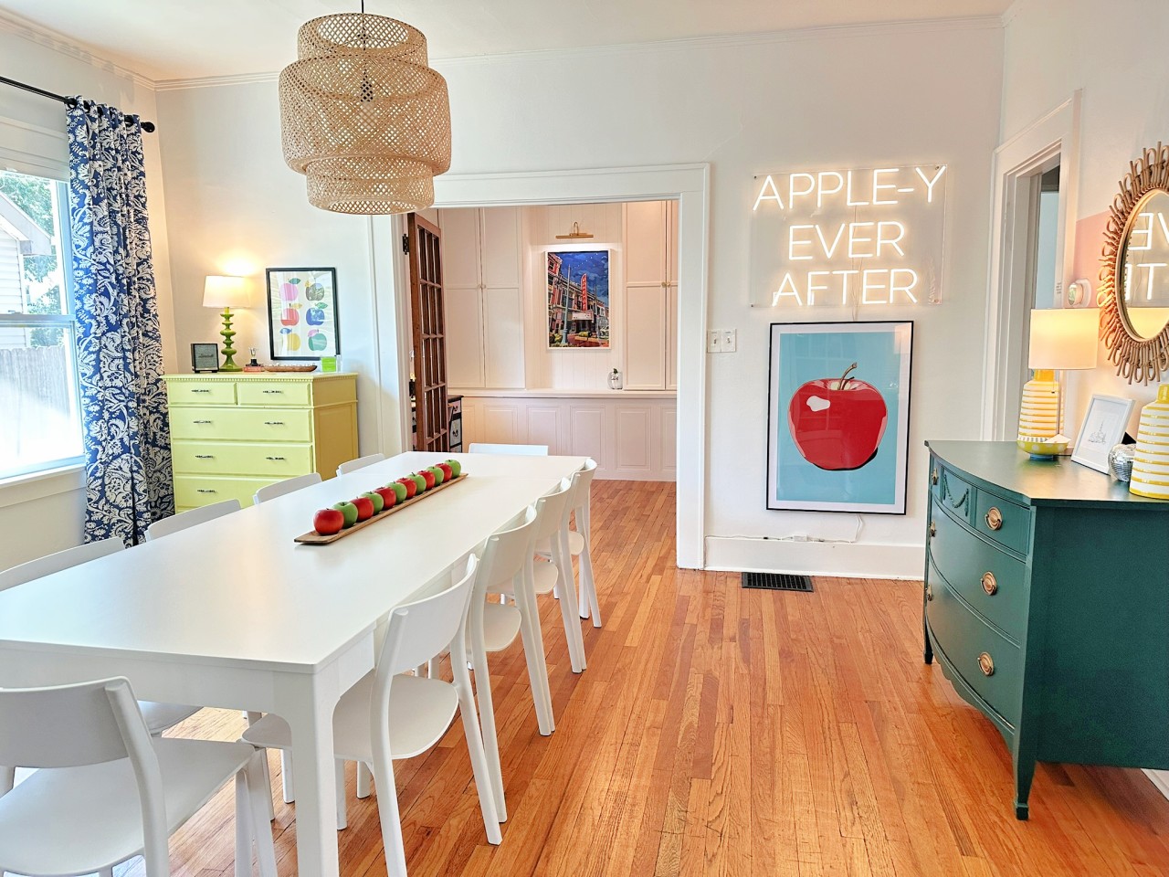 Happy Little Apple –Renovated 4BR/2BA, <1Mi to K-State, Great for Groups