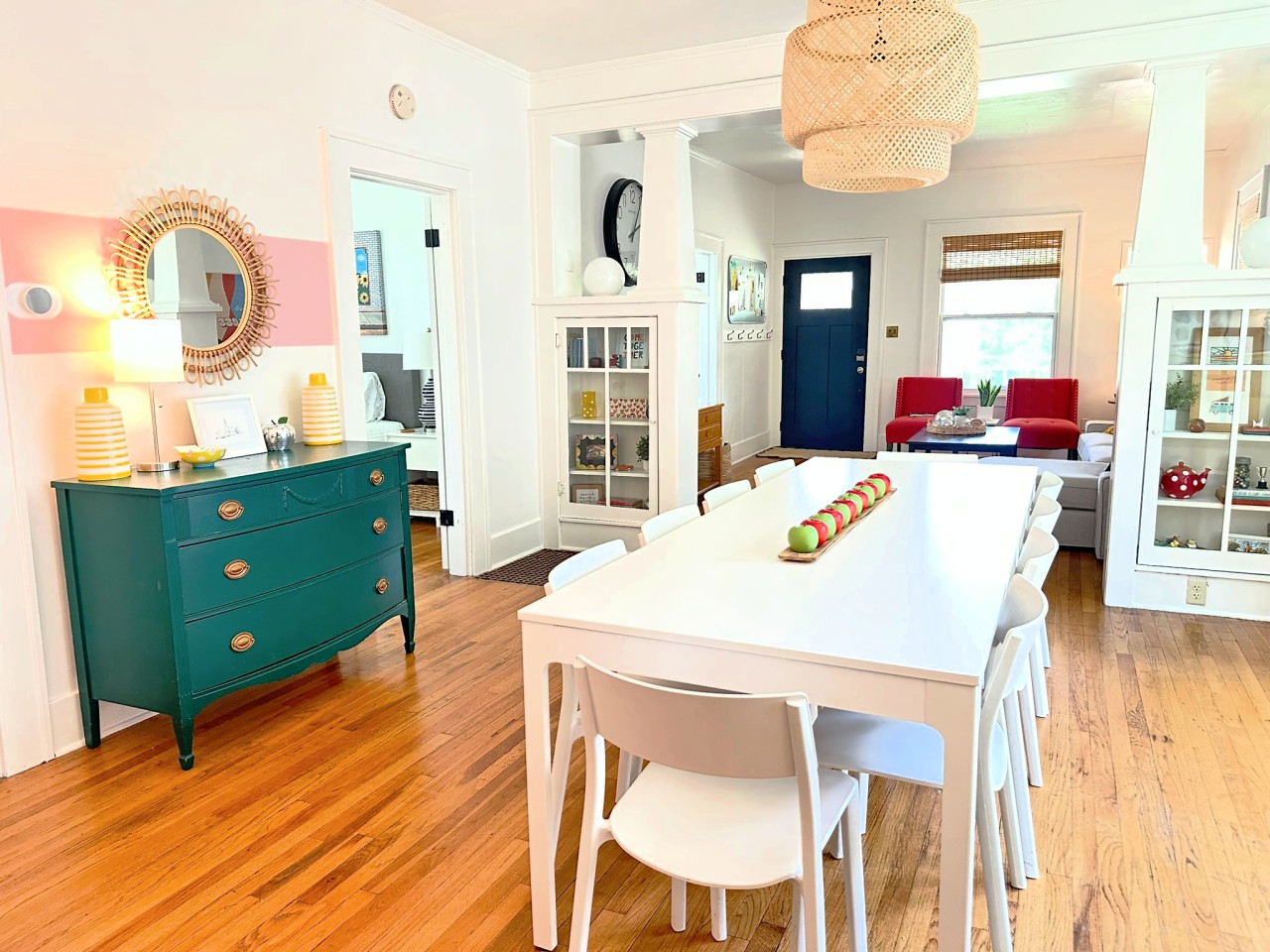 Happy Little Apple –Renovated 4BR/2BA, <1Mi to K-State, Great for Groups