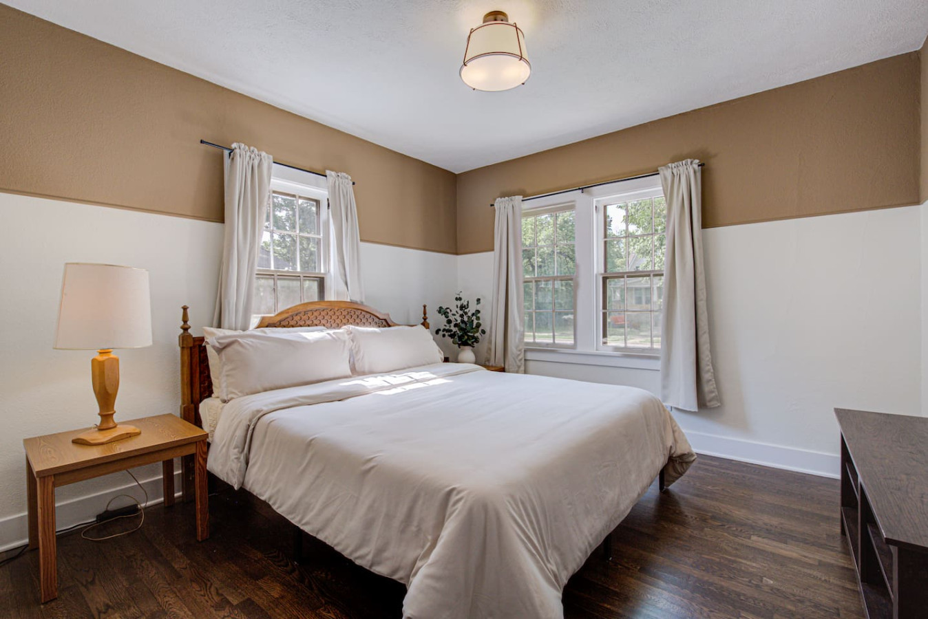Bertrand Cottage - Hot tub, Family Home