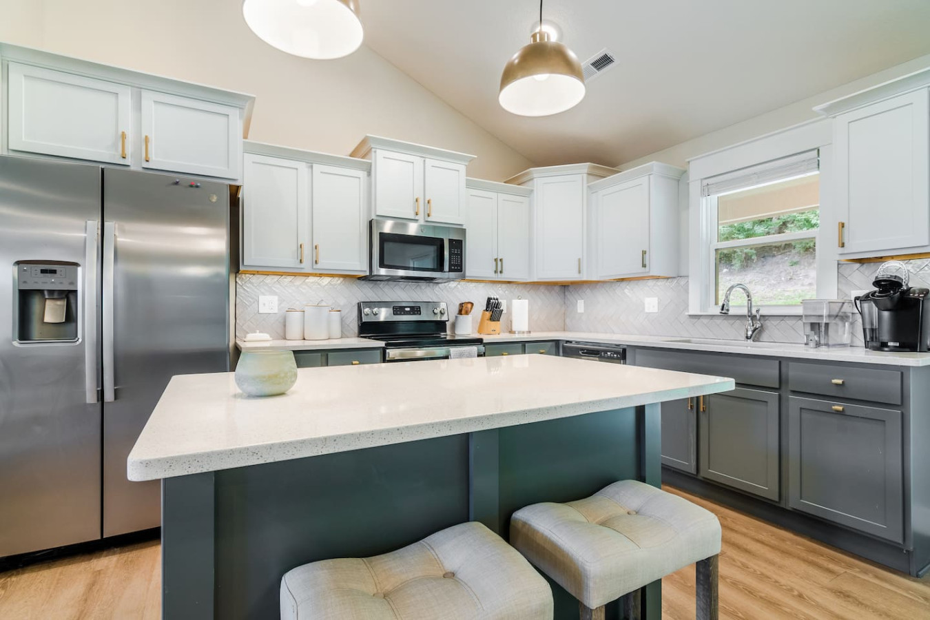 Double Shower, 3bd Centrally Located, TV per room
