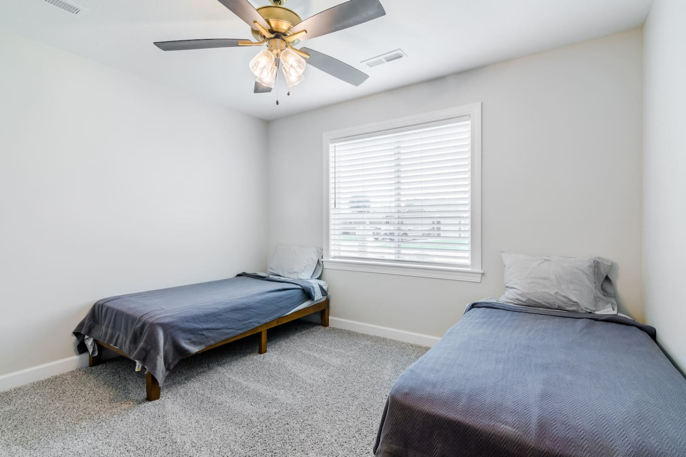 Double Shower, 3bd Centrally Located, TV per room