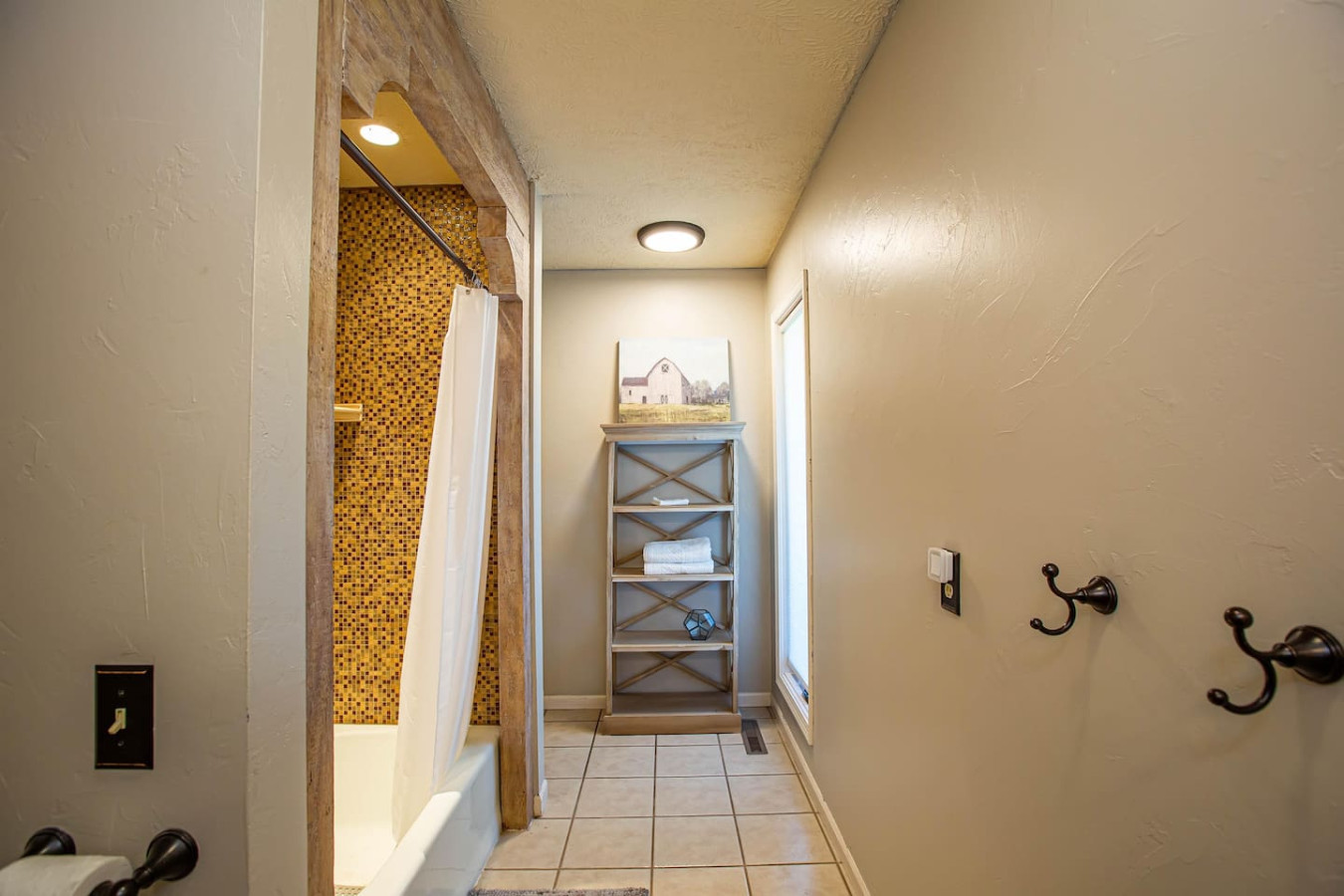 Castle Retreat: Lakeview Luxury