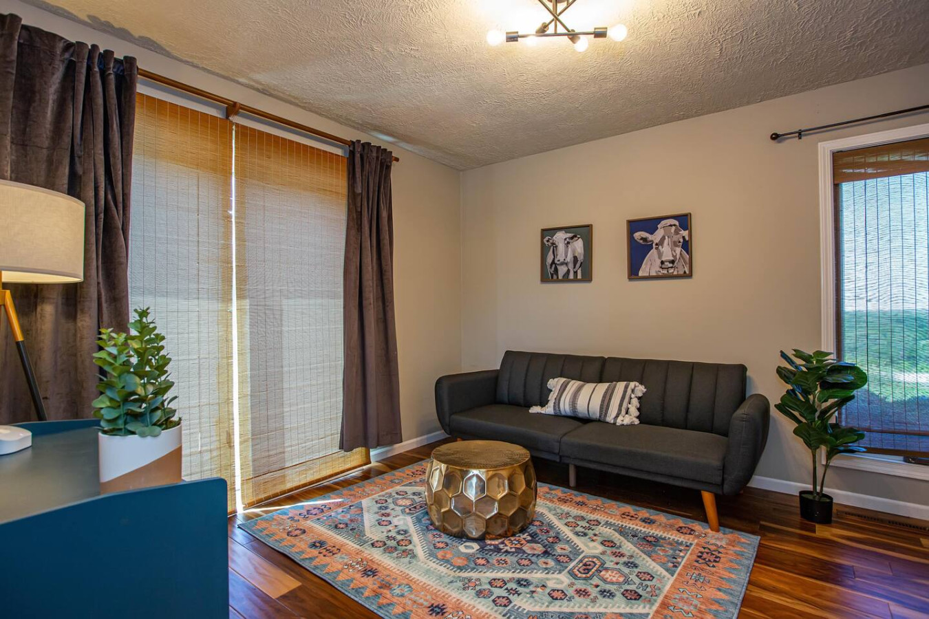 Castle Retreat: Lakeview Luxury