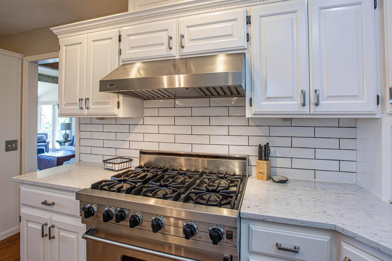 Castle Retreat: Lakeview Luxury