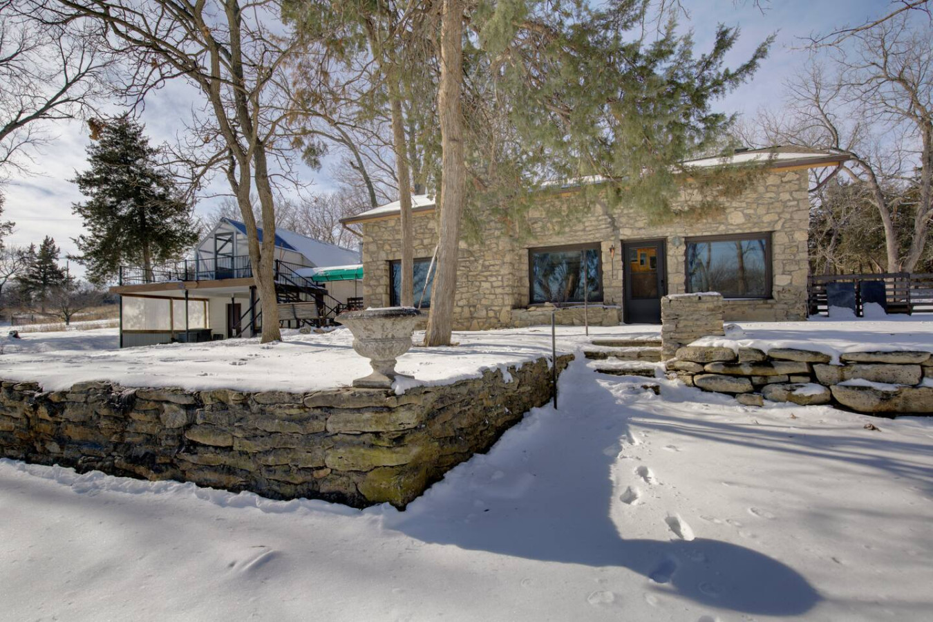 Peaceful Lake Cabin 3BD - Surrounded by Nature
