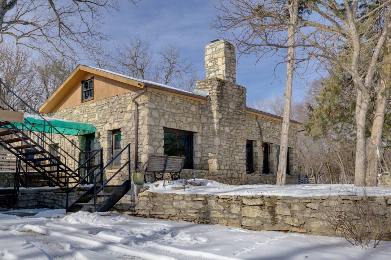 Peaceful Lake Cabin 3BD - Surrounded by Nature