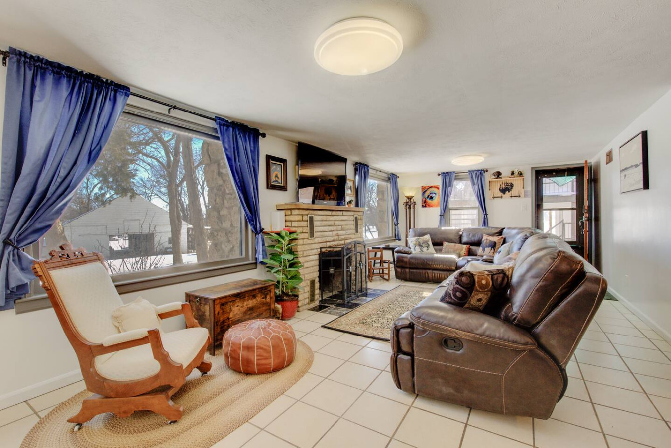 Peaceful Lake Cabin 3BD - Surrounded by Nature