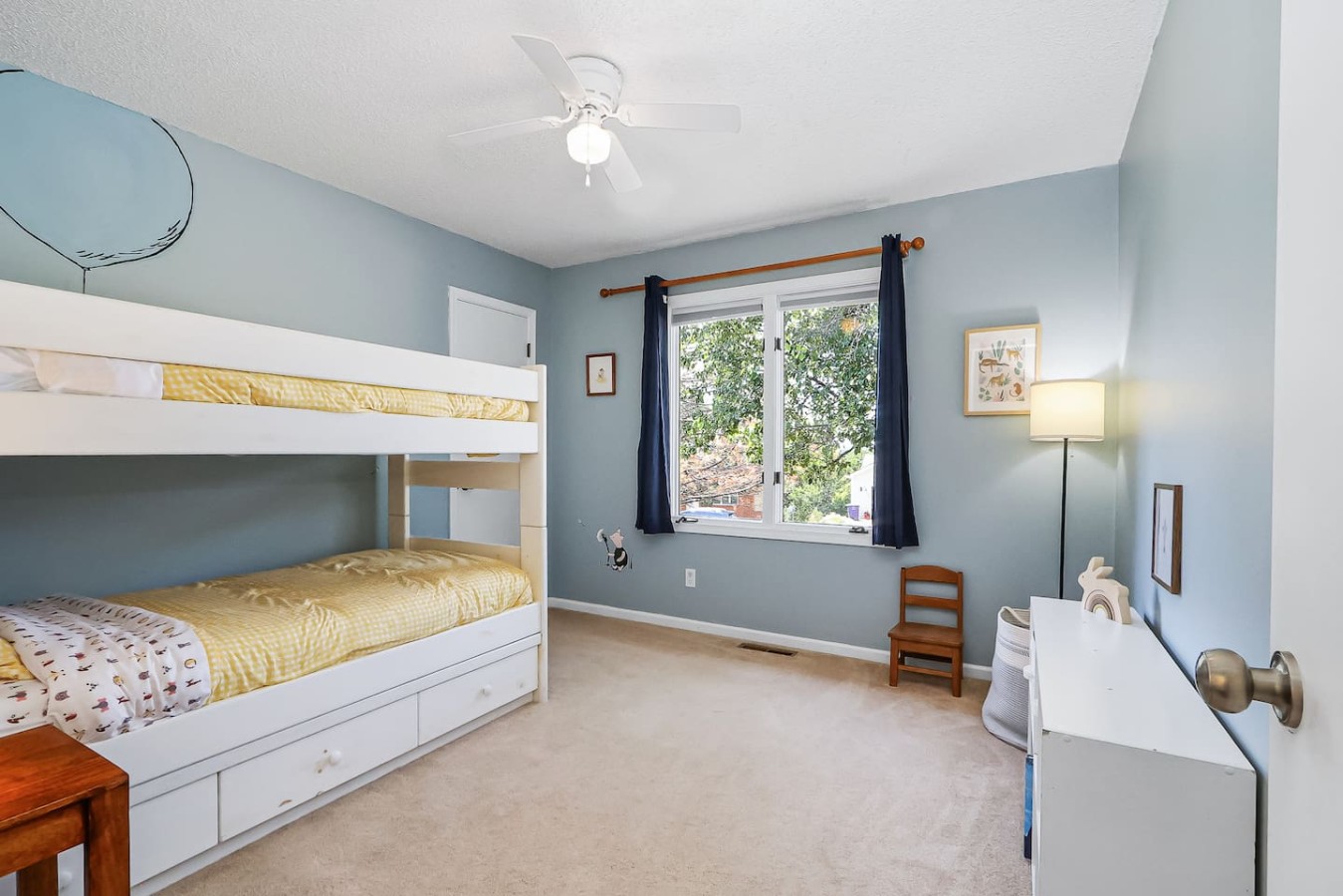 Family favorite: theater, clubhouse, toys, 4BR/3BA