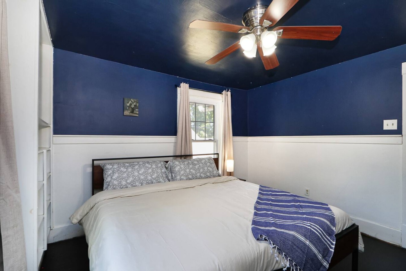 Unique & Cozy 3BD/2.5BA Home, Screened Porch, Loft