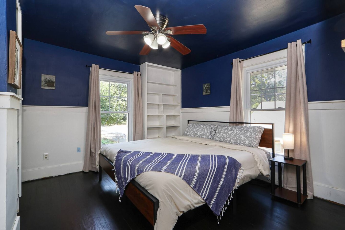 Unique & Cozy 3BD/2.5BA Home, Screened Porch, Loft