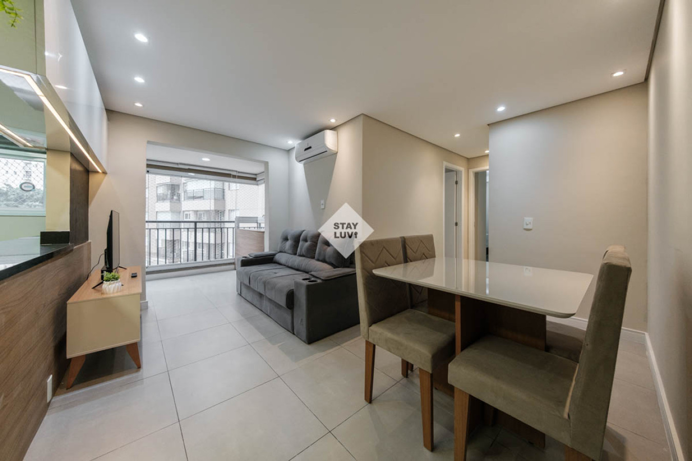 Apartamento mobiliado para temporada em Jardim Tupanci, Barueri, foto 4