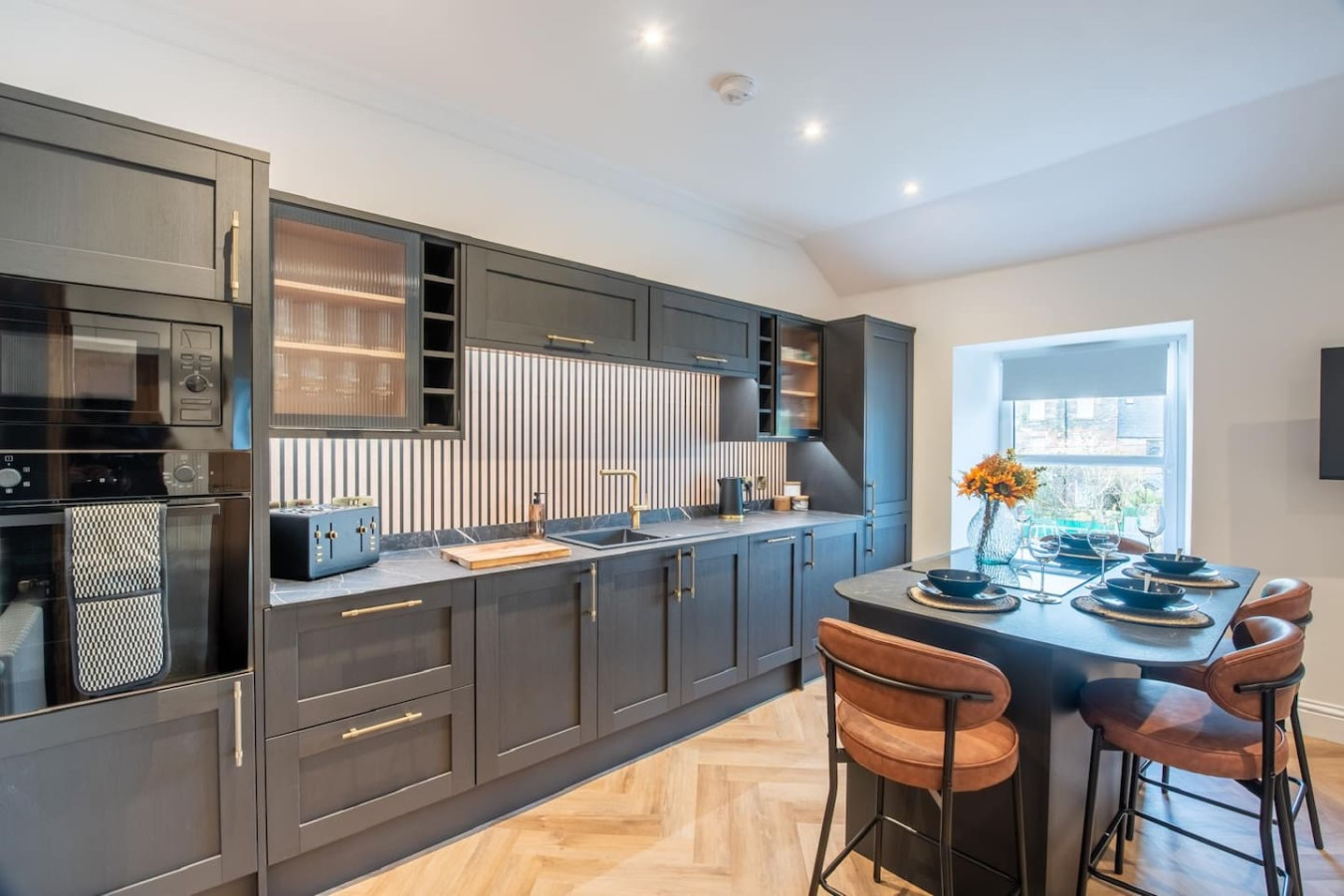 Luxury New Inverness Apartment – Prime Location