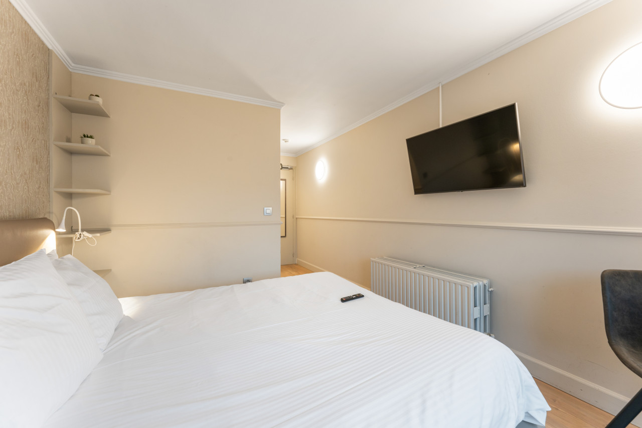 Romantic Double Room in Bruges Center - Photo 5