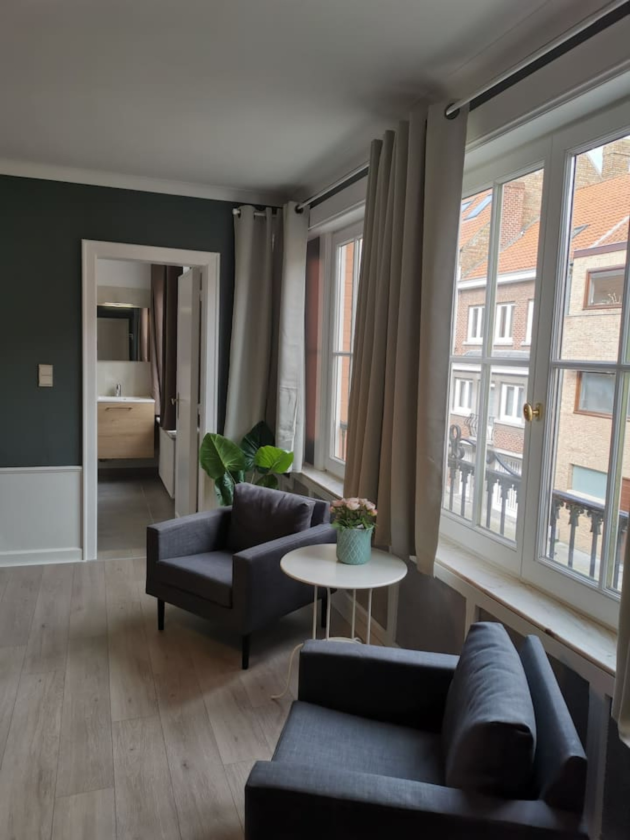 Spacious Quadruple Suite photo 2